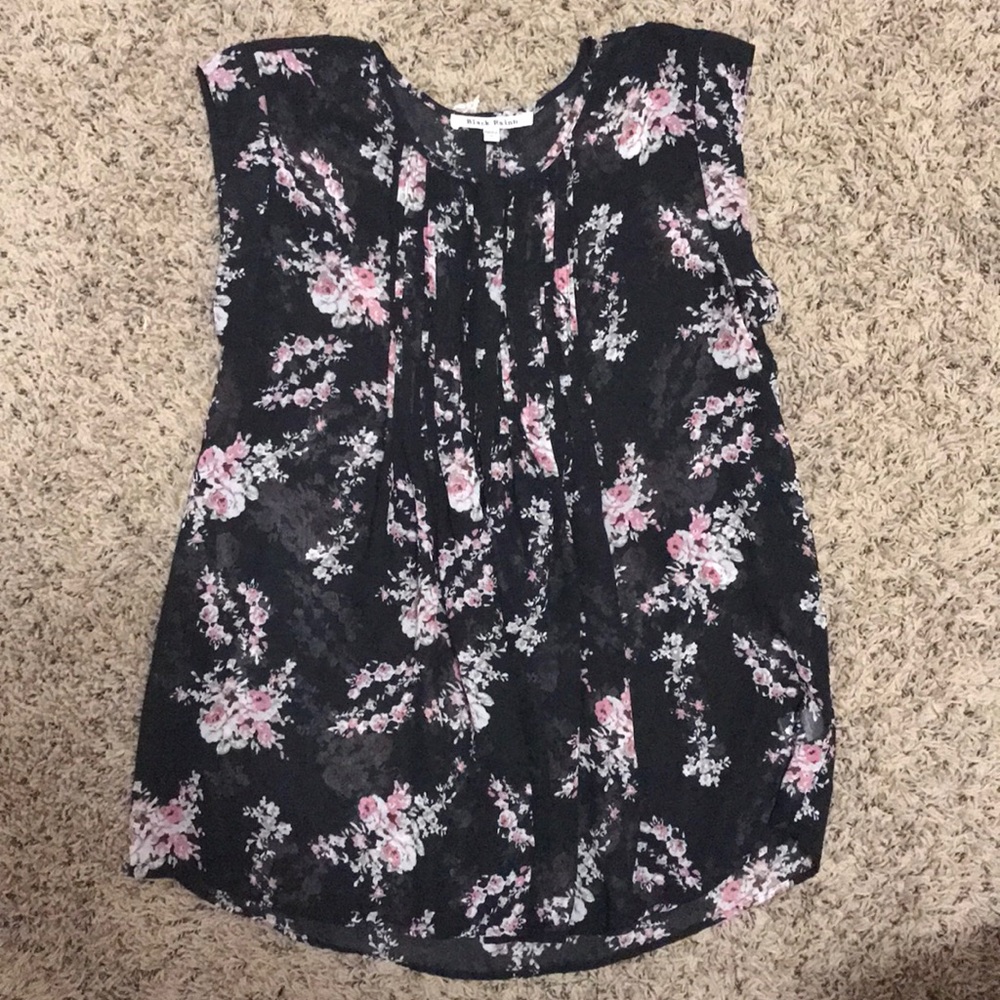 Black floral top
